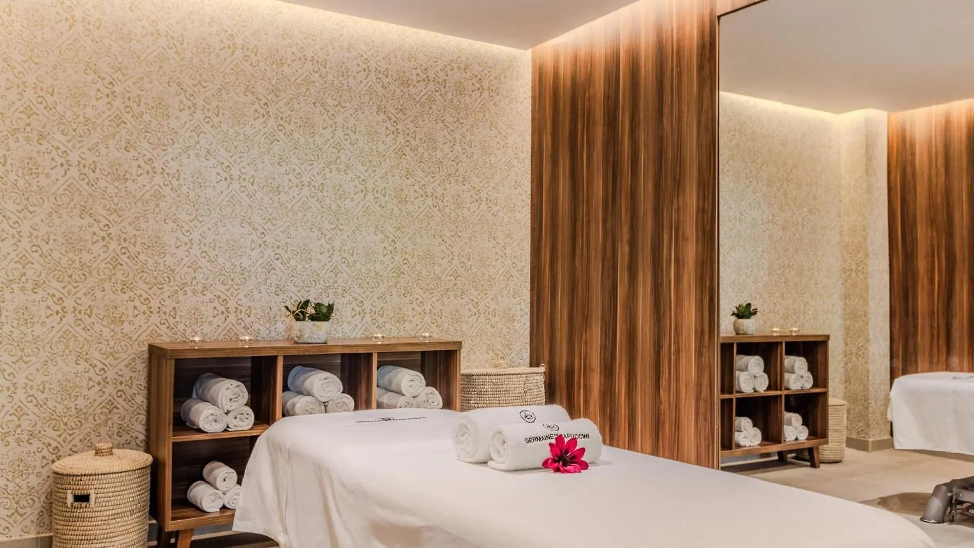 Zafiro Palace Palmanova 5*,