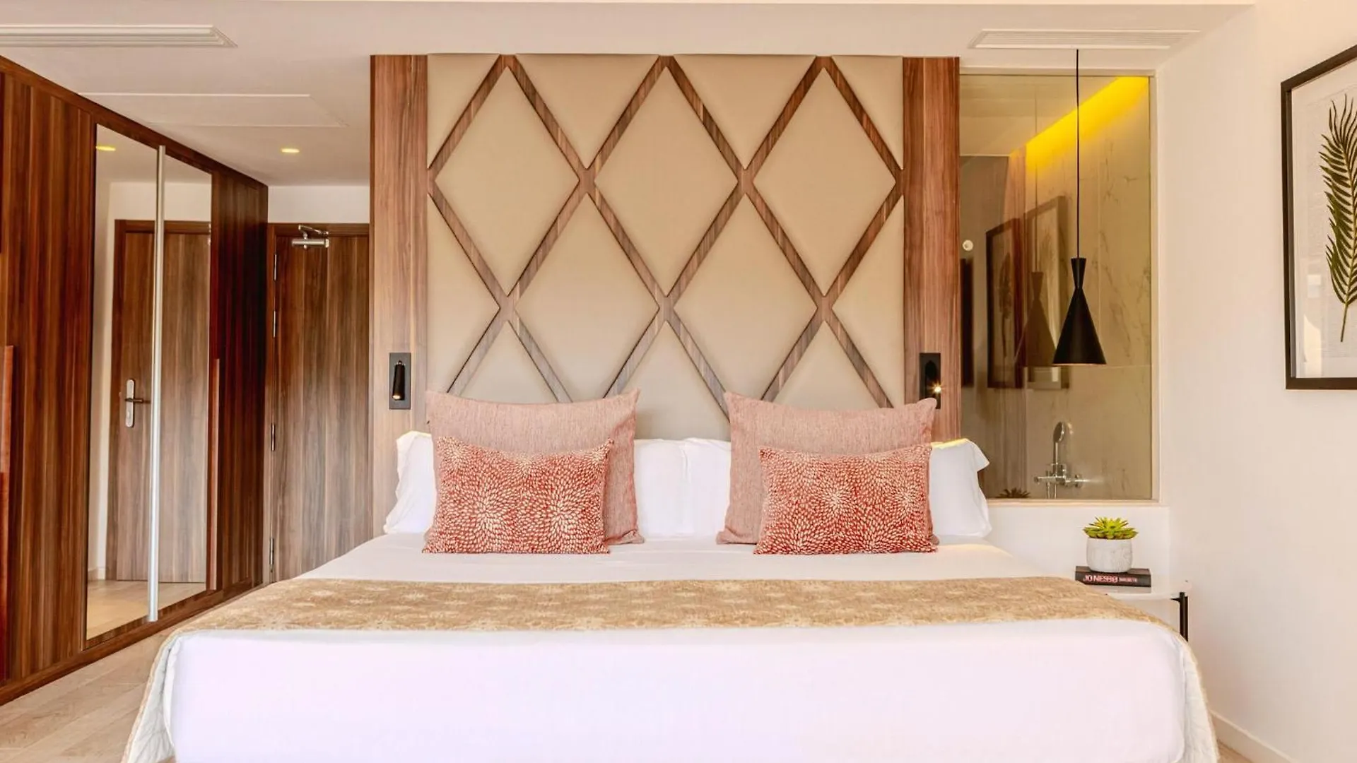 Aparthotel Zafiro Palace Palmanova